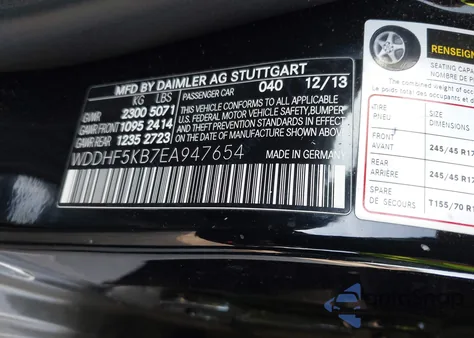 2014 Mercedes-Benz E 350 z USA, uszkodzony, nr VIN WDDHF5KB7EA947654